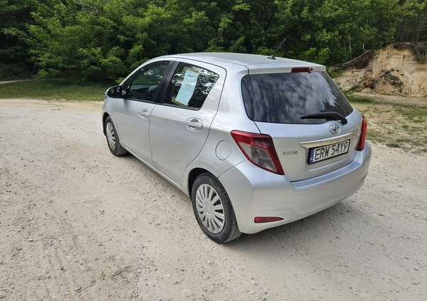 Toyota Yaris cena 19900 przebieg: 204000, rok produkcji 2012 z Przemyśl małe 67